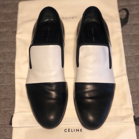 CÉLINE LEATHER ROUND-TOE LOAFERS - Picture 2 of 5